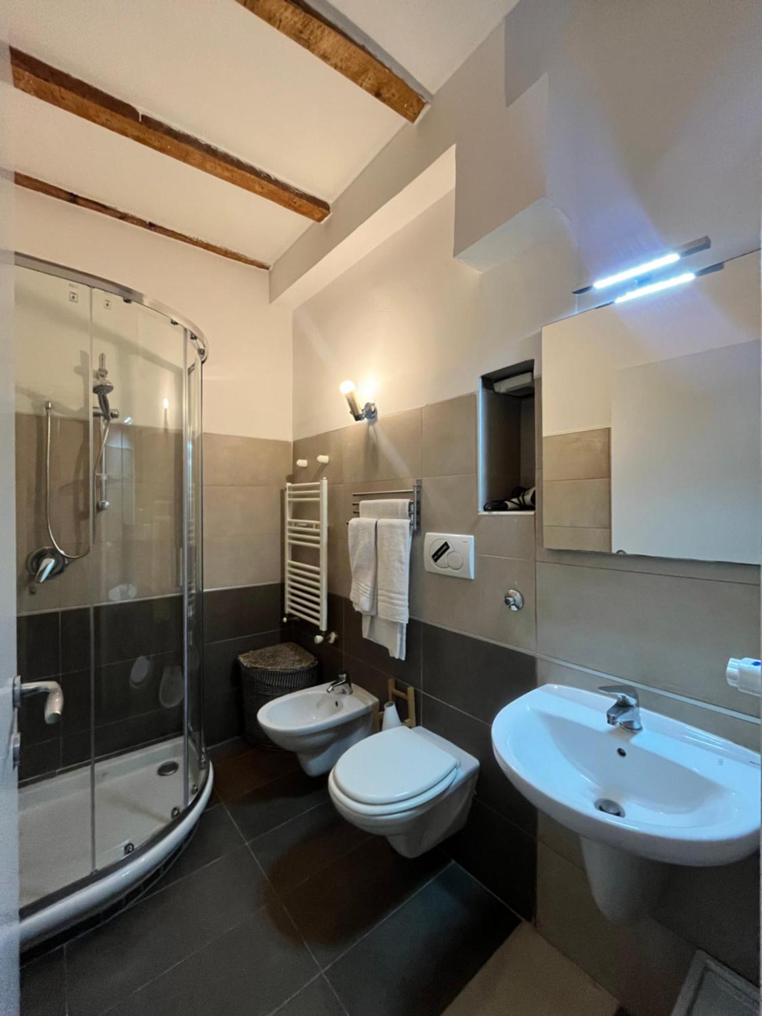 Charming Ringhiera Studio Milano Exterior foto
